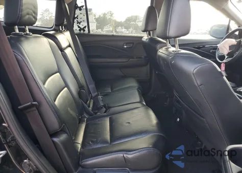2019 Honda Pilot Touring из США, поврежденный, VIN 5FNYF6H91KB061093